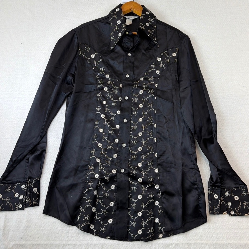 Vintage Larry Mahan Mens Black Satin Embroidered Western Shirt ML Long